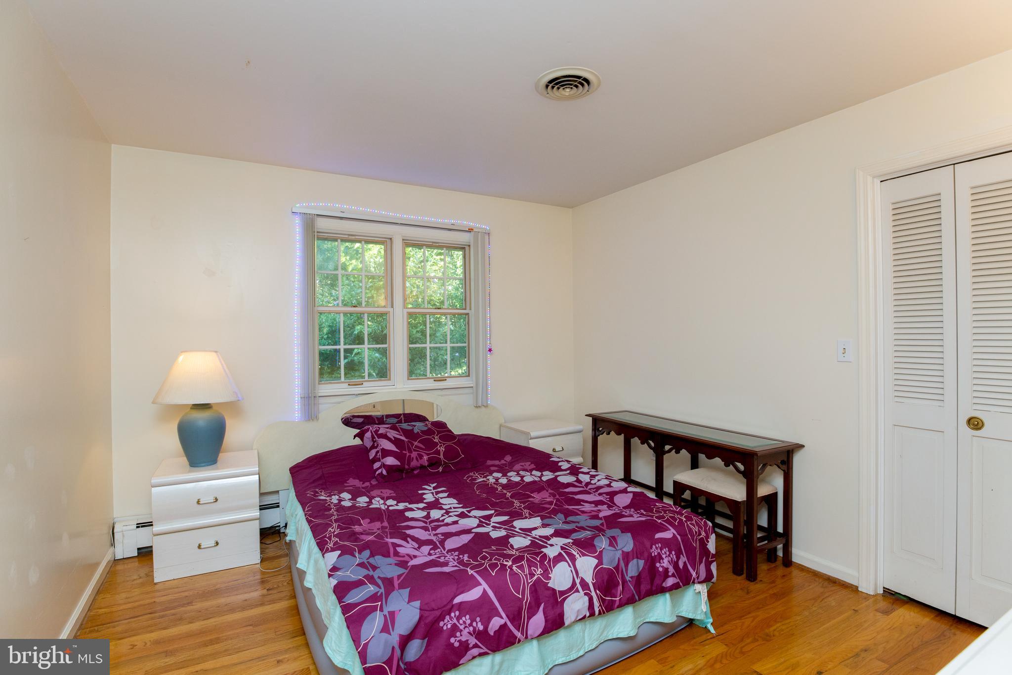 670 Riegelsville Milford Road Milford, NJ 08848 - Photo 15 of 26 Bedroom 2