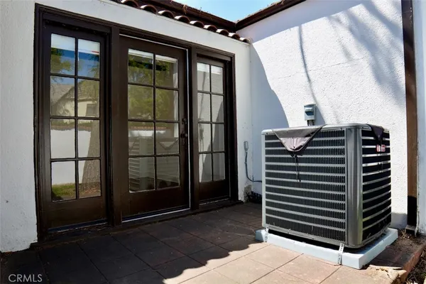 $5,000 | 679 La Mirada Avenue, San Marino, CA 91108