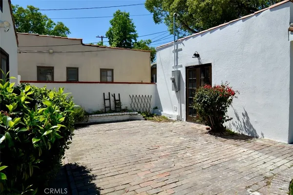 $5,000 | 679 La Mirada Avenue, San Marino, CA 91108
