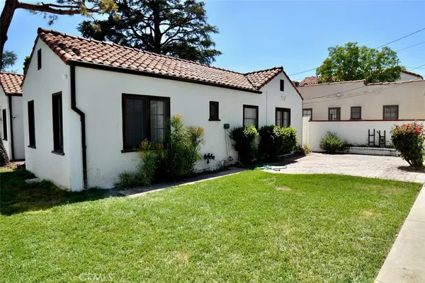 $5,000 | 679 La Mirada Avenue, San Marino, CA 91108