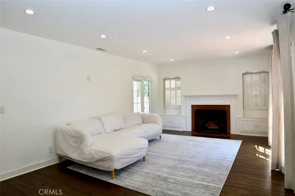 $5,000 | 679 La Mirada Avenue, San Marino, CA 91108