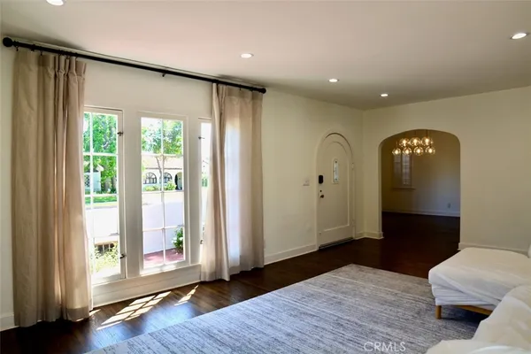 $5,000 | 679 La Mirada Avenue, San Marino, CA 91108