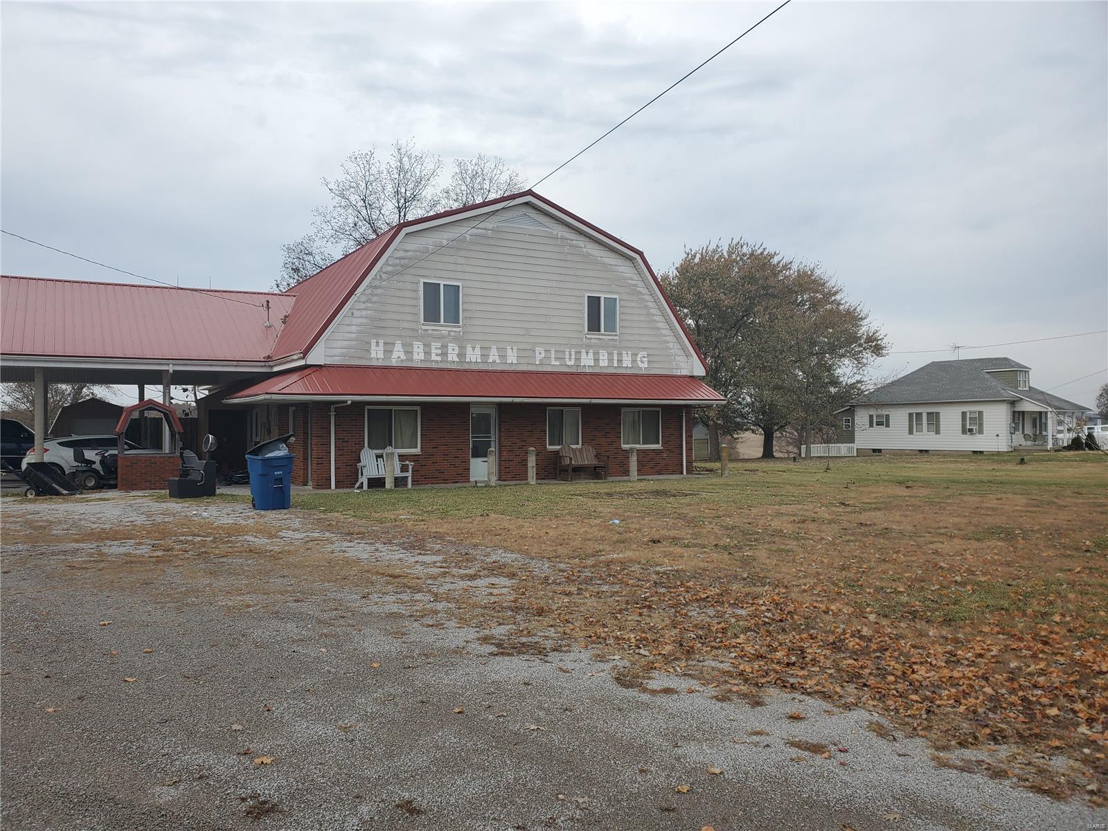 4507 Chester Road Chester, IL 62233 - Photo 1 of 37