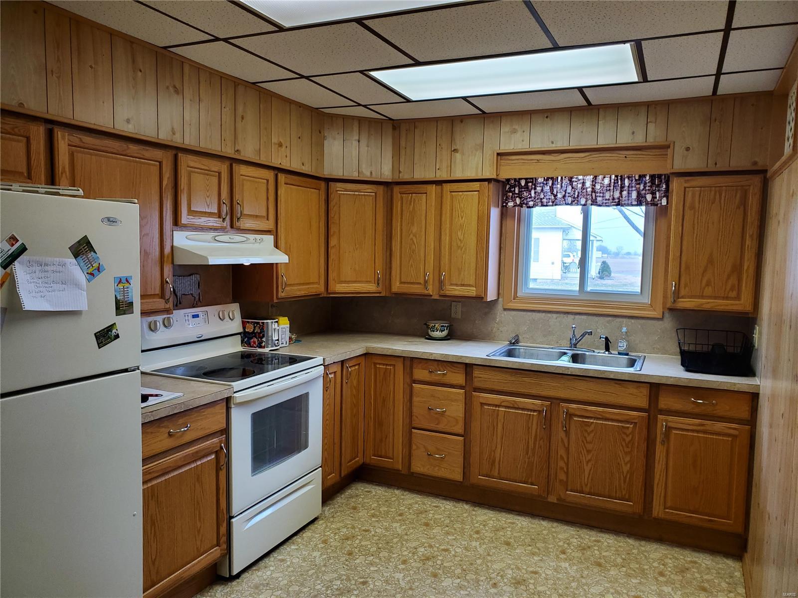 4507 Chester Road Chester, IL 62233 - Photo 6 of 37