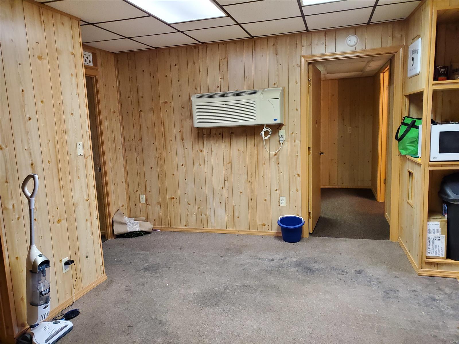 4507 Chester Road Chester, IL 62233 - Photo 9 of 37