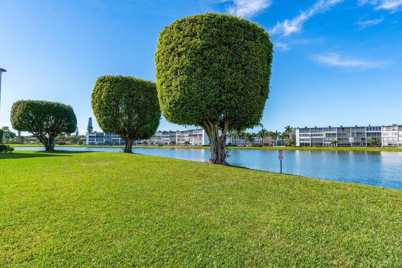 3072 Guildford East Boca Raton, FL 33434 - Photo 30 of 60 038-3072GuilfordDrive-D-BocaRaton-FL-334