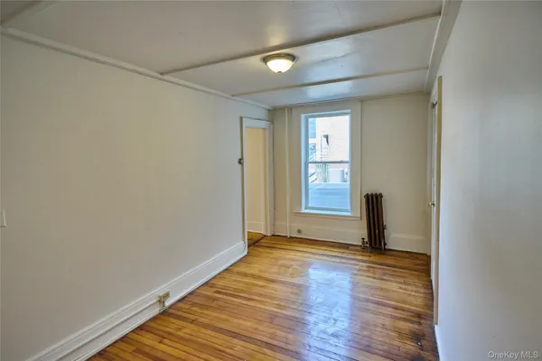 $2,400 | 457 Main Street, Unit 3, Beacon, NY 12508