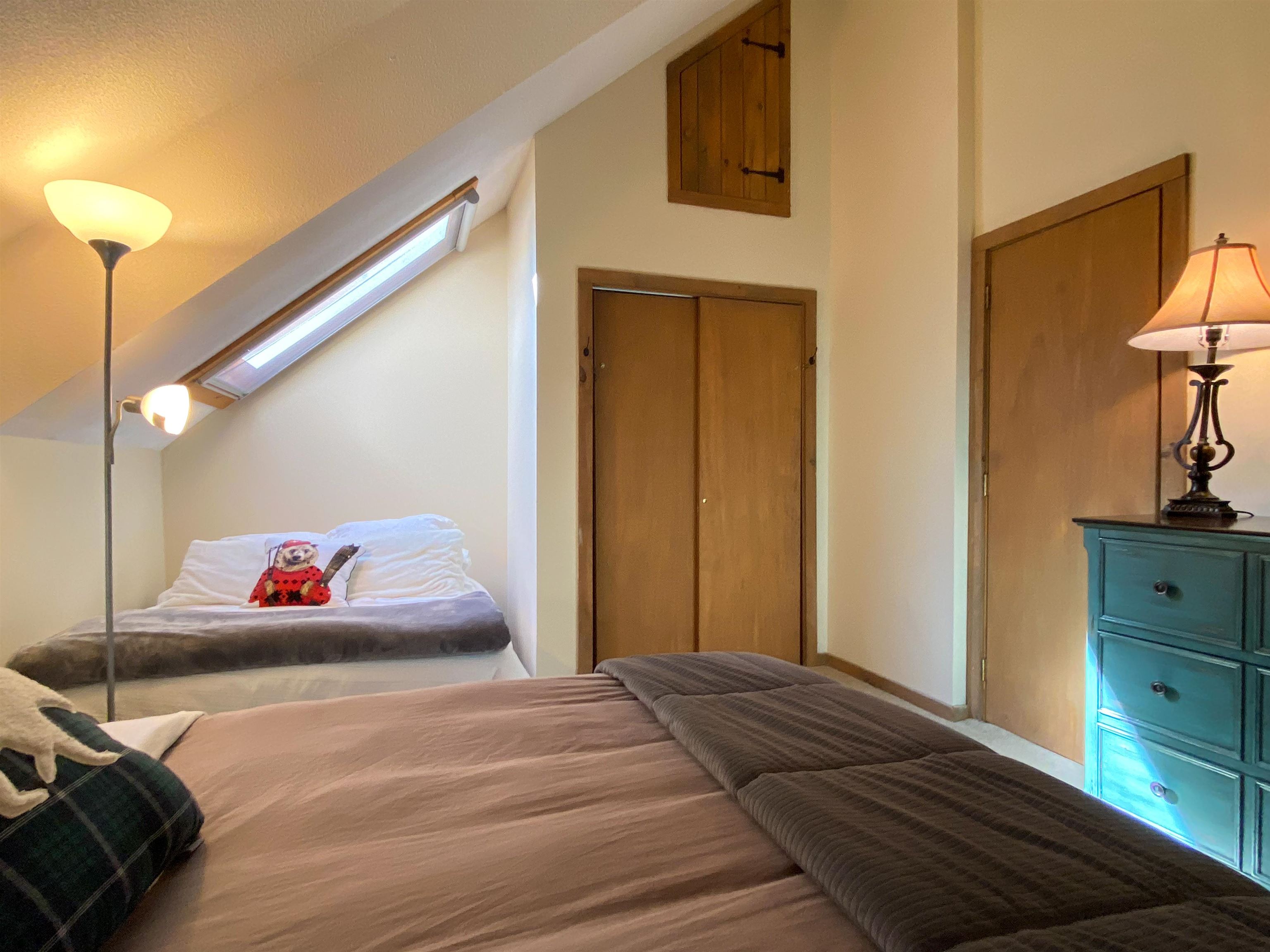 47 B Suntec Loop, Unit 47B West Dover, VT 05356 - Photo 5 of 24