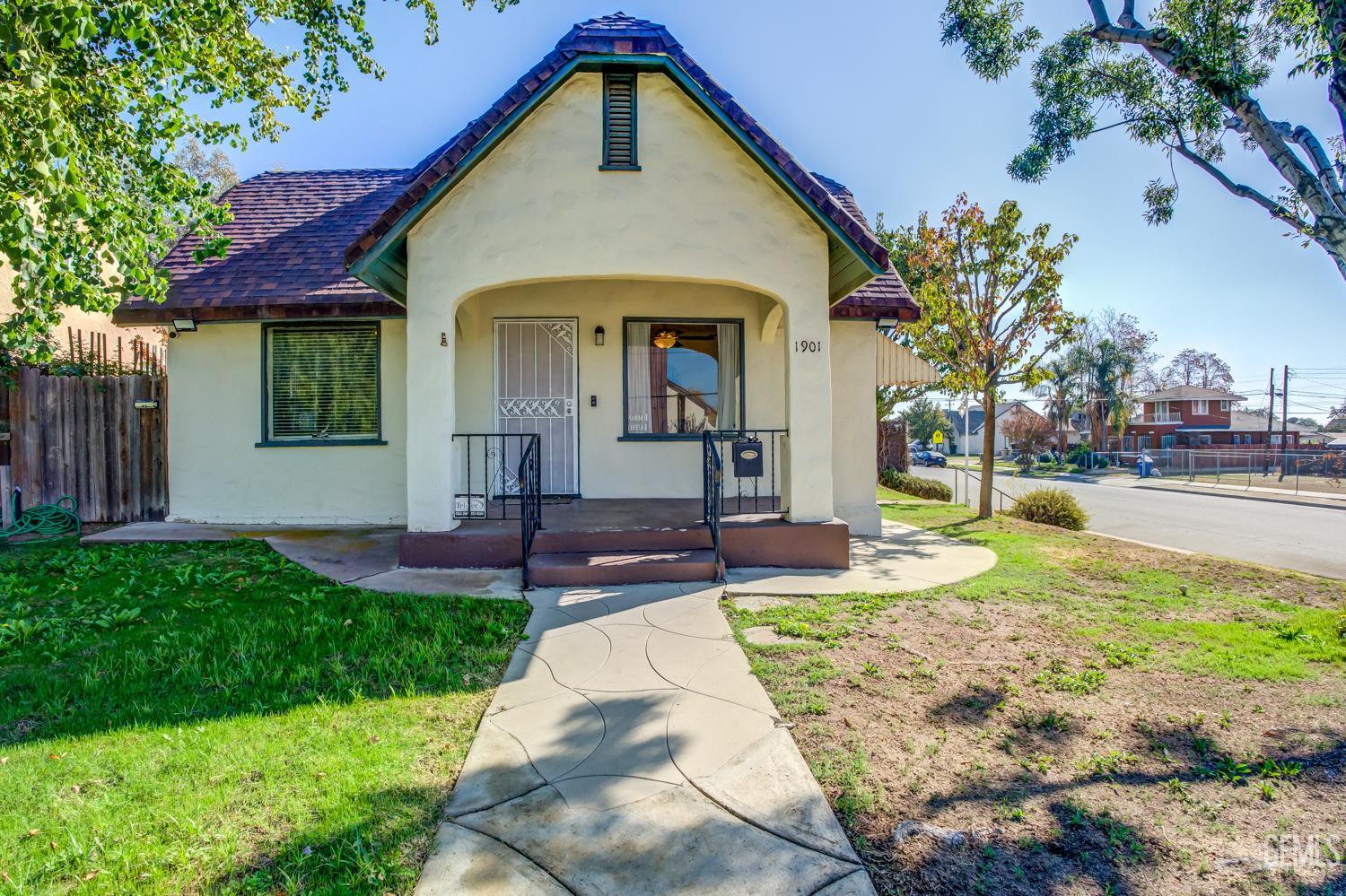 Undisclosed Address Bakersfield, CA 93305 - Photo 9 of 34 Gallery Image 9