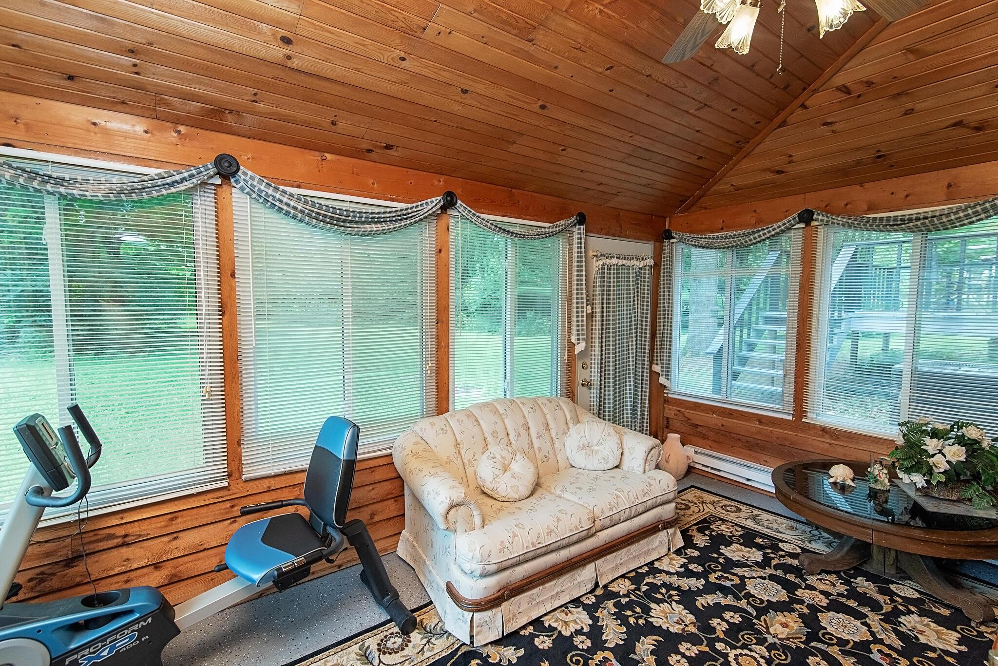 2221 Shrine Road Springfield, OH 45502 - Photo 29 of 35 20240818-2221 Shrine Rd-023