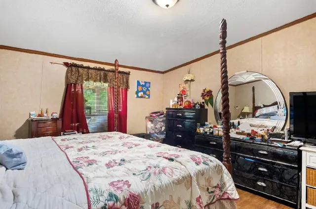 $200,000 | 16319 Birch Hollow Drive, Conroe, TX 77303