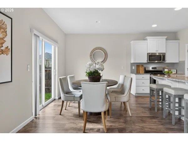 $675,000 | 15062 Southeast Bella Lane, Clackamas, OR 97015