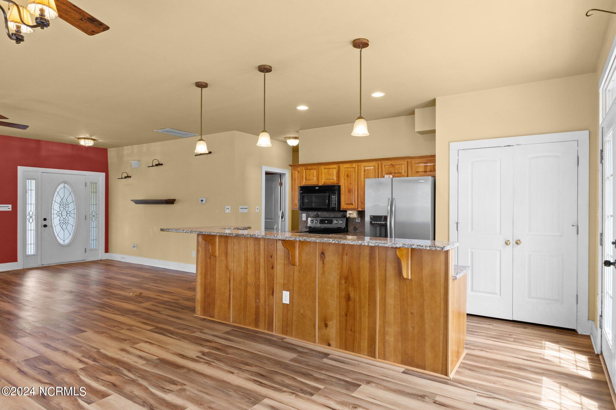 555 Eagle Road Newport, NC 28570 - Photo 9 of 57 KITCHEN