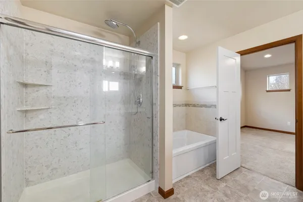 $3,500 | 4617 167th Street Southwest, Lynnwood, WA 98037