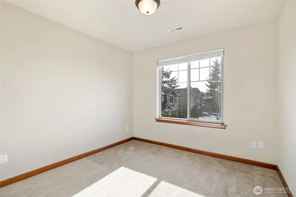 $3,500 | 4617 167th Street Southwest, Lynnwood, WA 98037