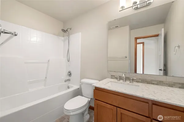 $3,500 | 4617 167th Street Southwest, Lynnwood, WA 98037
