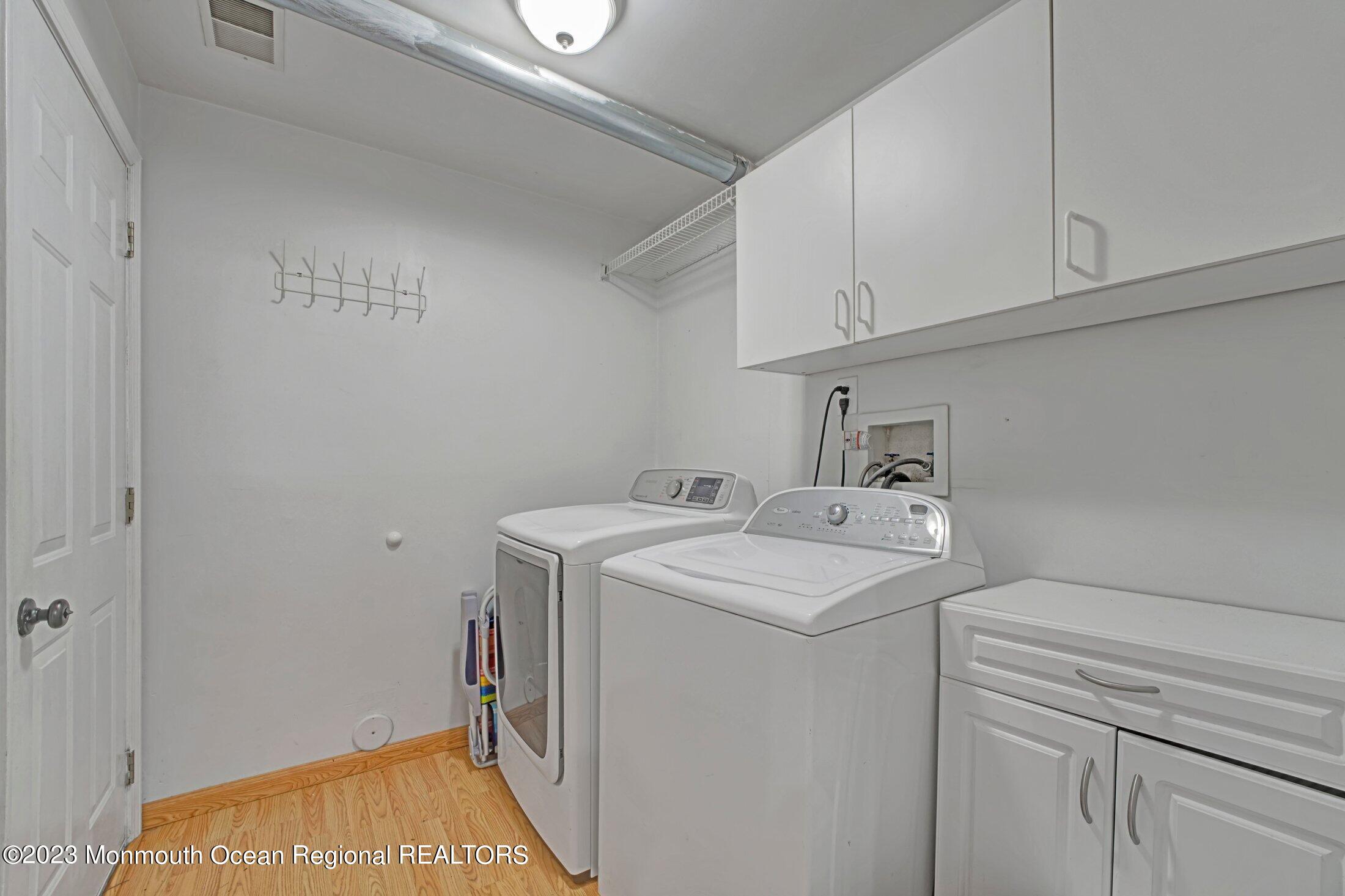 9 Mountain Laurel Road Morganville, NJ 07751 - Photo 19 of 24 Laundry Room