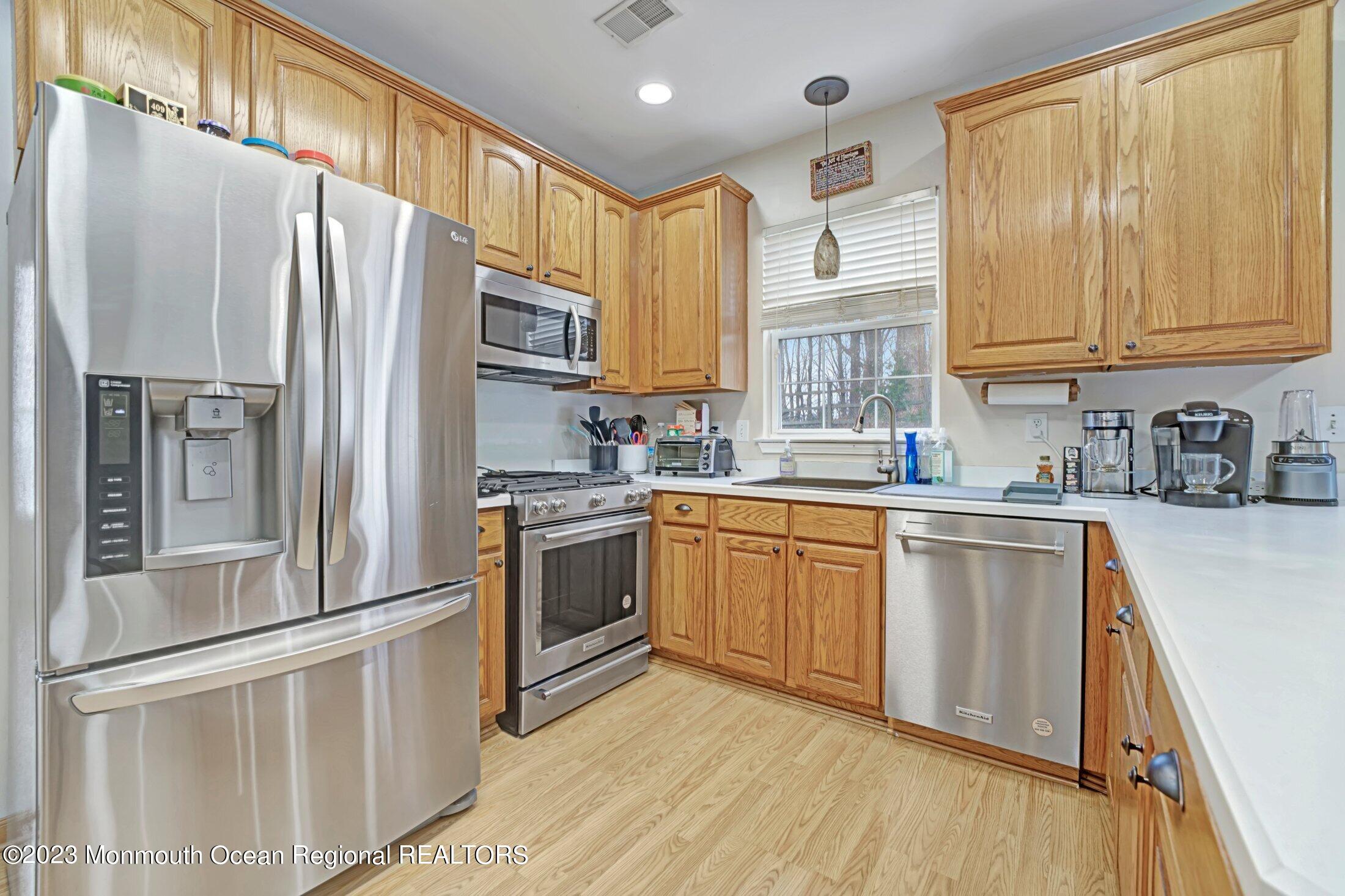9 Mountain Laurel Road Morganville, NJ 07751 - Photo 22 of 24 Kitchen 3