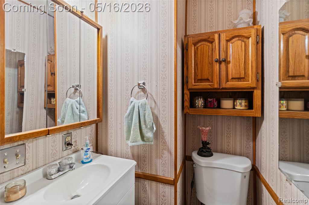 1424 West Judd Road Flint, MI 48507 - Photo 17 of 26