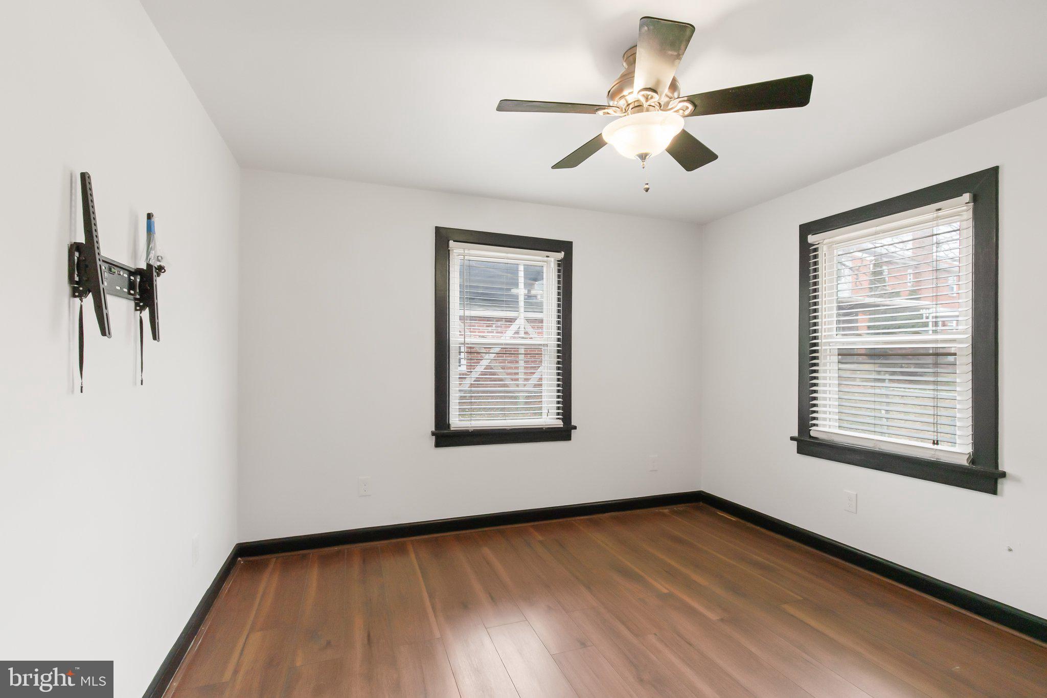 811 Ridge Avenue Columbia, PA 17512 - Photo 9 of 14 Bedroom 1