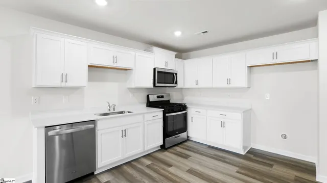 $269,900 | 121 Bobbin Road, Greenville, SC 29611