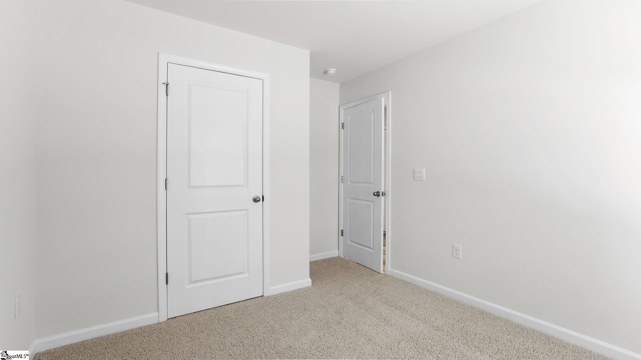 121 Bobbin Road Greenville, SC 29611 - Photo 28 of 32