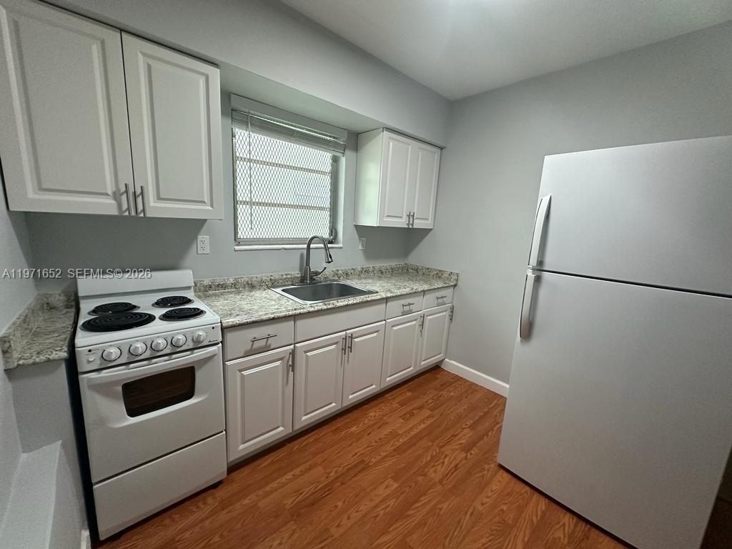 1346 Alton Road, Unit A5 Miami Beach, FL 33139 - Photo 4 of 11