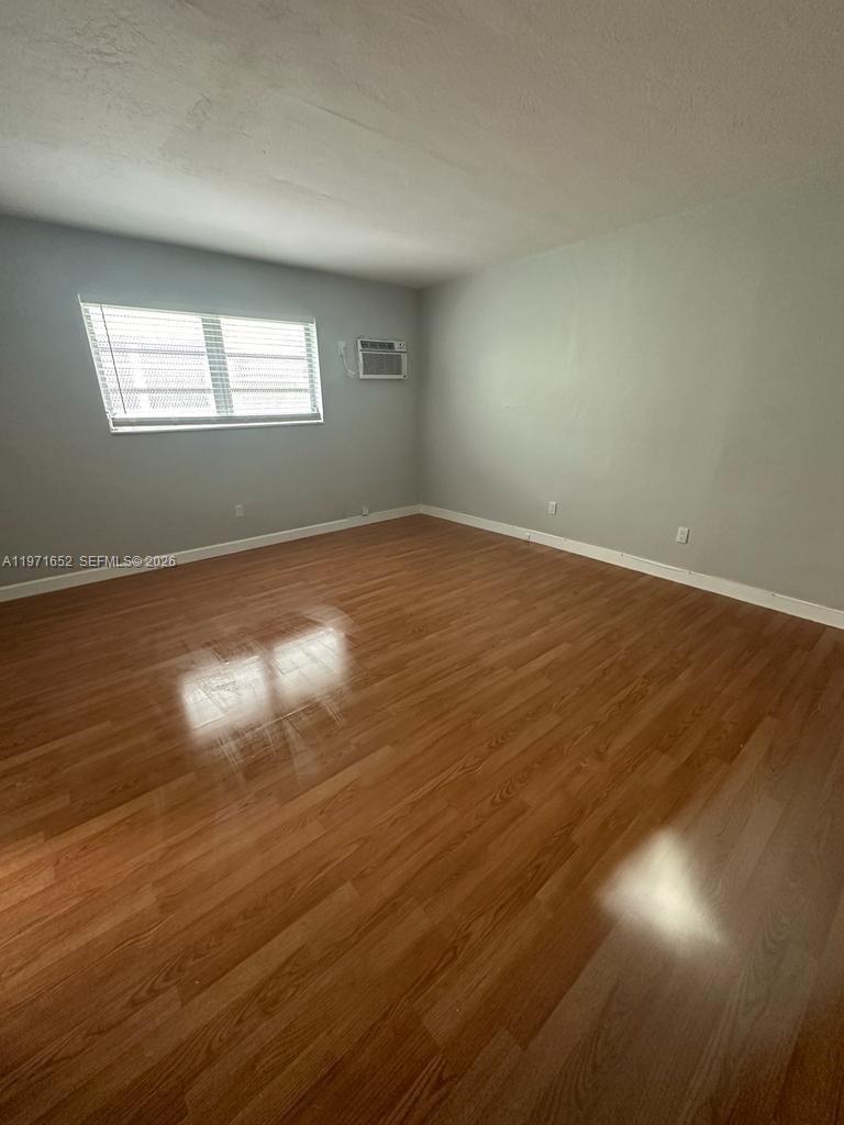 1346 Alton Road, Unit A5 Miami Beach, FL 33139 - Photo 6 of 11