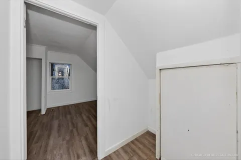 $185,000 | 712 North Cedarwood Circle, Round Lake Heights, IL 60073