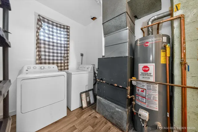 $185,000 | 712 North Cedarwood Circle, Round Lake Heights, IL 60073