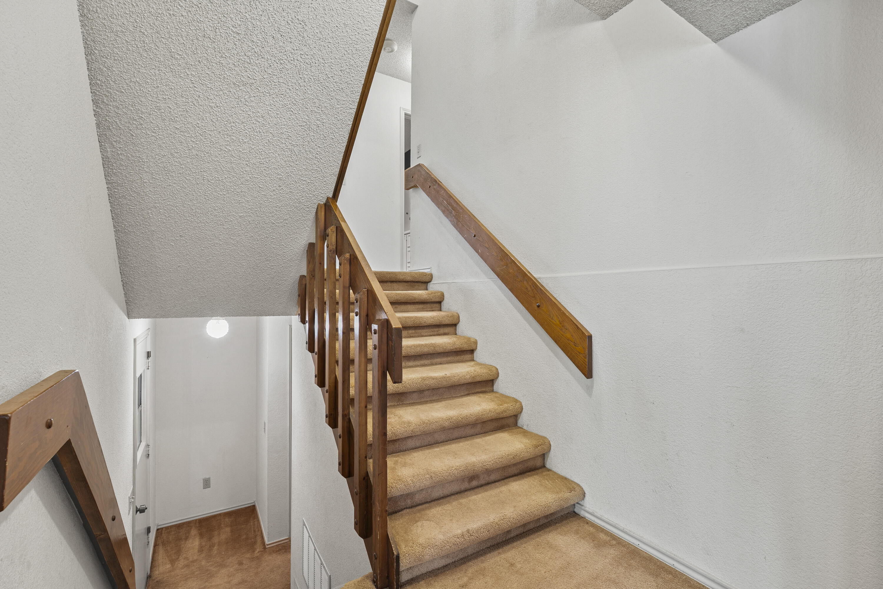12 Foothill Drive Ransom Canyon, TX 79366 - Photo 27 of 36 a view of entryway