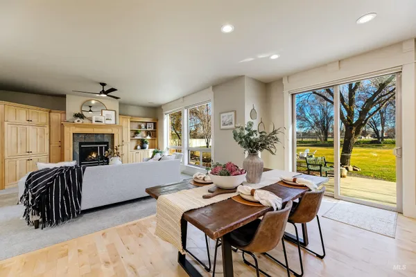 $1,019,300 | 1962 North Spring Hollow Place, Star, ID 83669