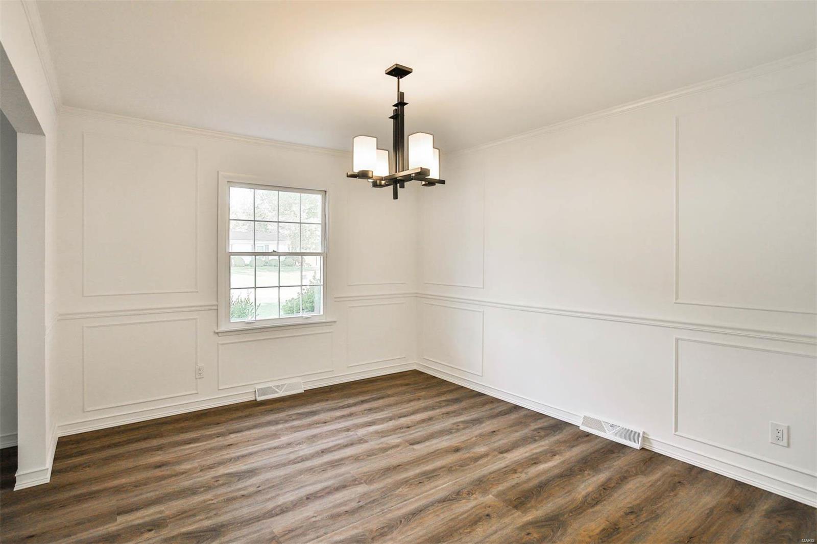 269 Ridge Trail Drive Chesterfield, MO 63017 - Photo 5 of 39 Gallery Image 5