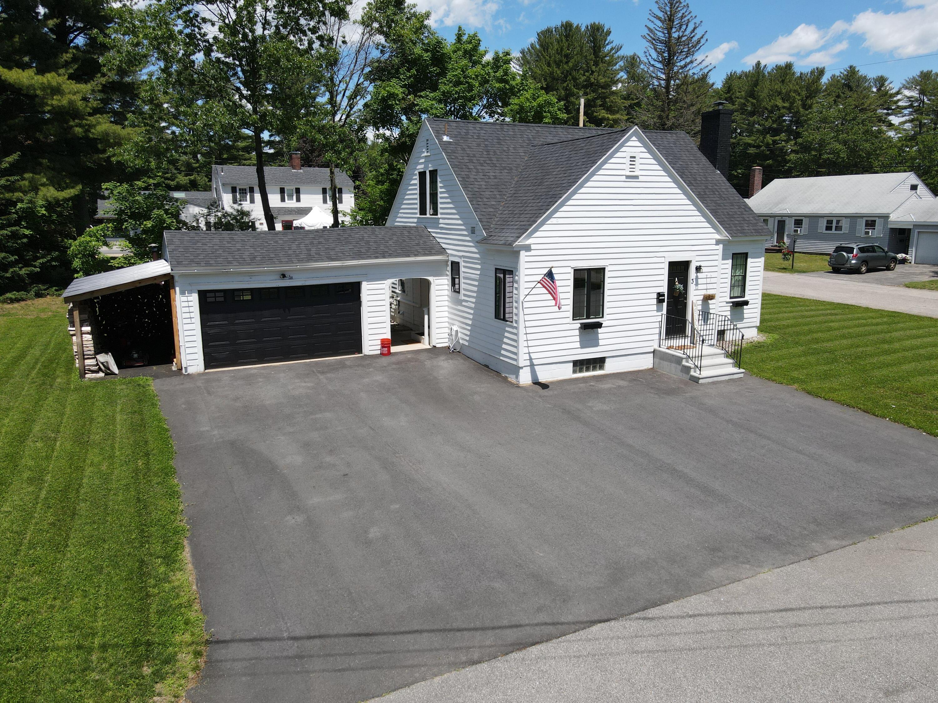 3 Leighton Avenue Springvale, ME 04083 - Photo 5 of 44 out1.jpg