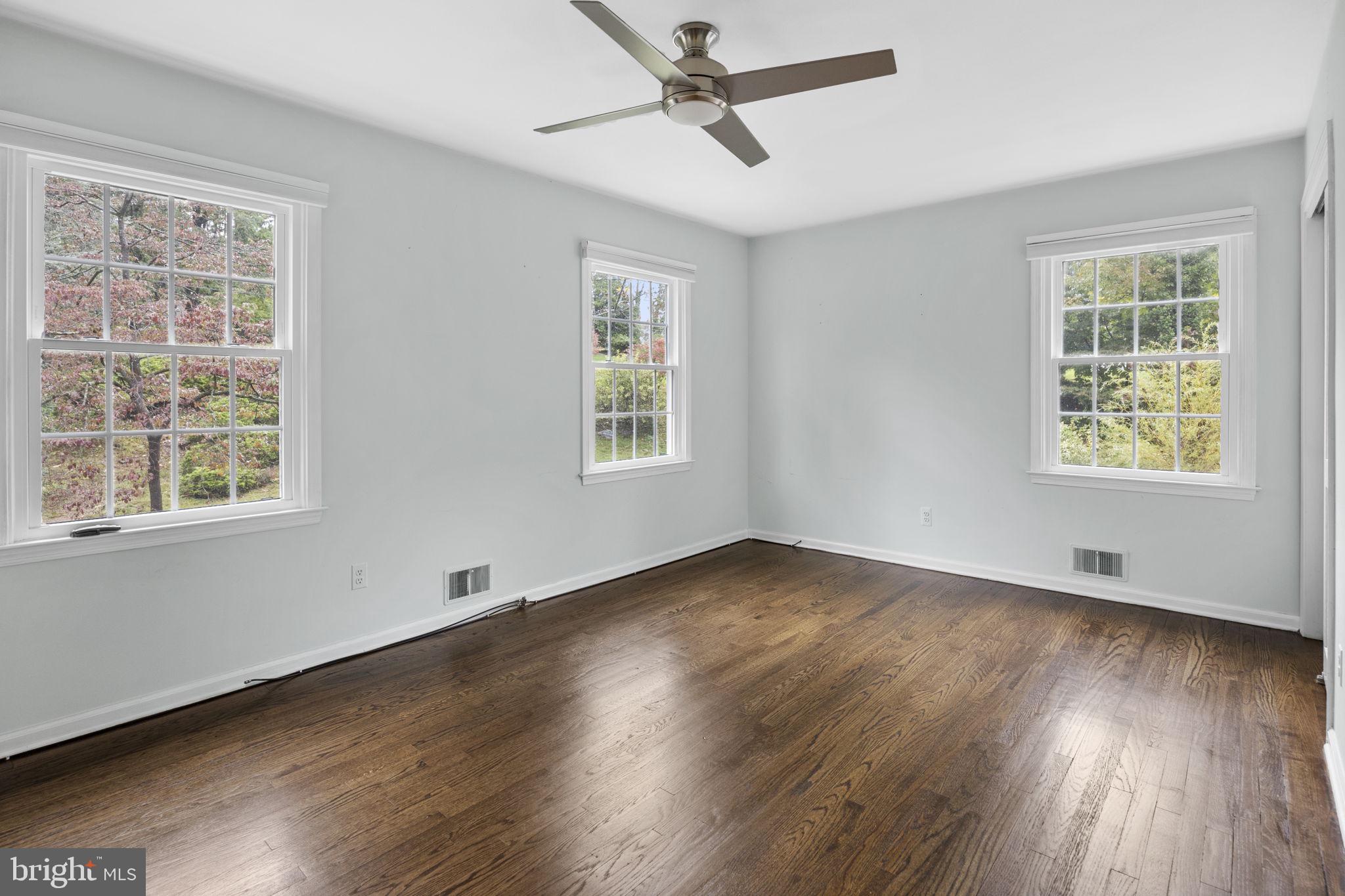 69 Lochatong Road Ewing, NJ 08628 - Photo 26 of 36