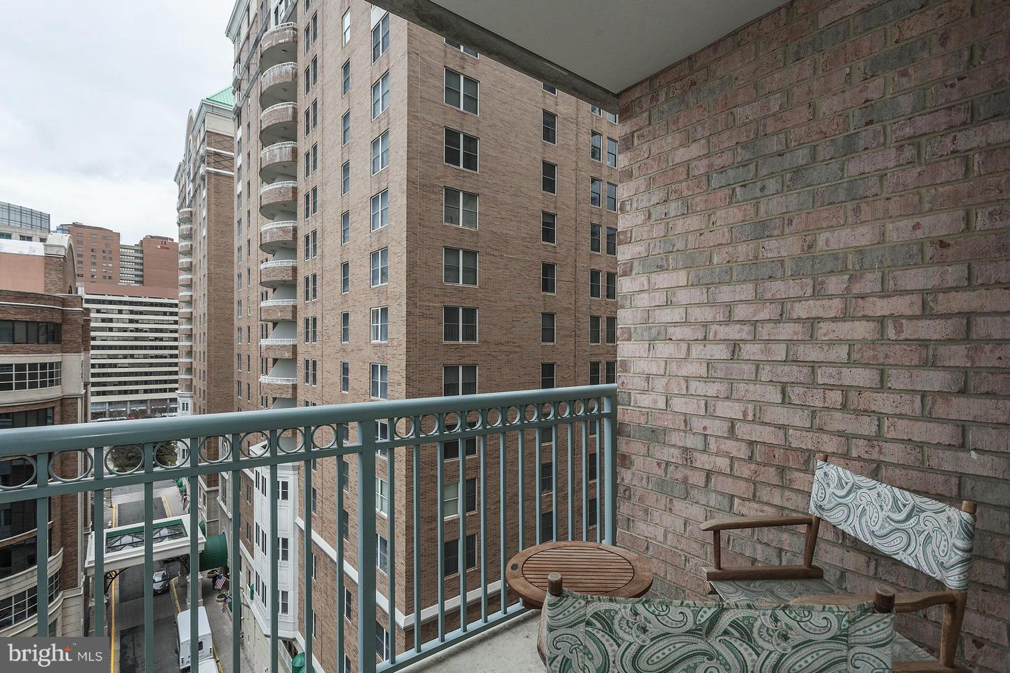 851 North Glebe Road, Unit 1010 Arlington, VA 22203 - Photo 16 of 30 a view of a balcony with chairs