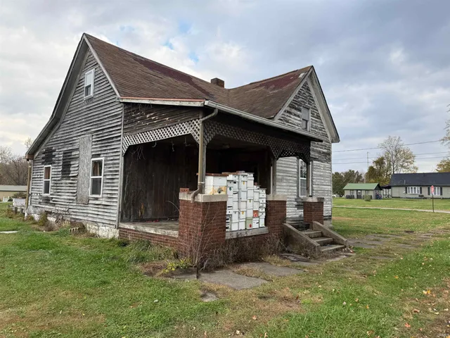 $35,000 | 903 East Porter Street, Winslow, IN 47598