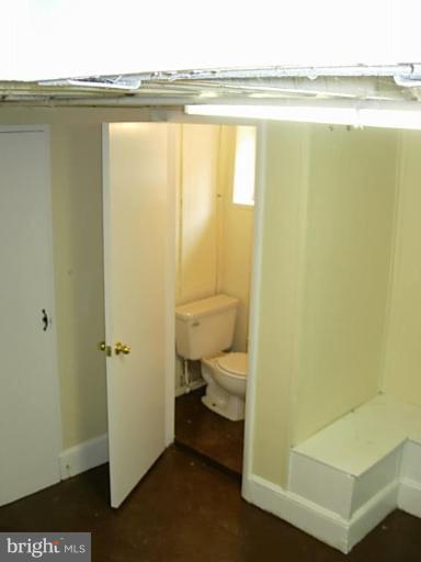 3718 Woodridge Road Baltimore, MD 21229 - Photo 17 of 18 a bathroom with a toilet
