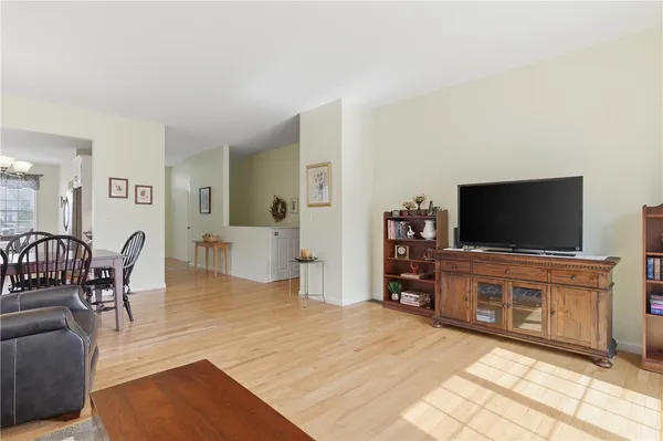 $599,900 | 170 Providence Pike, Unit 102, North Smithfield, RI 02896