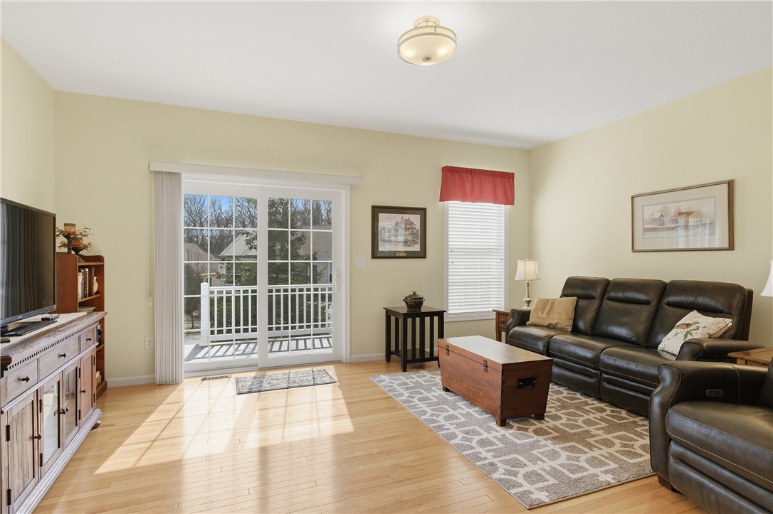 170 Providence Pike, Unit 102 North Smithfield, RI 02896 - Photo 14 of 33