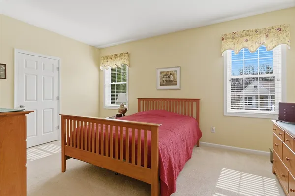 $599,900 | 170 Providence Pike, Unit 102, North Smithfield, RI 02896