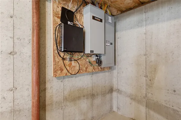 $599,900 | 170 Providence Pike, Unit 102, North Smithfield, RI 02896