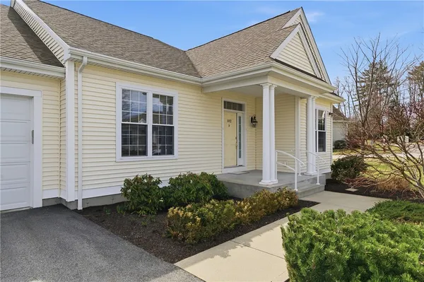 $599,900 | 170 Providence Pike, Unit 102, North Smithfield, RI 02896