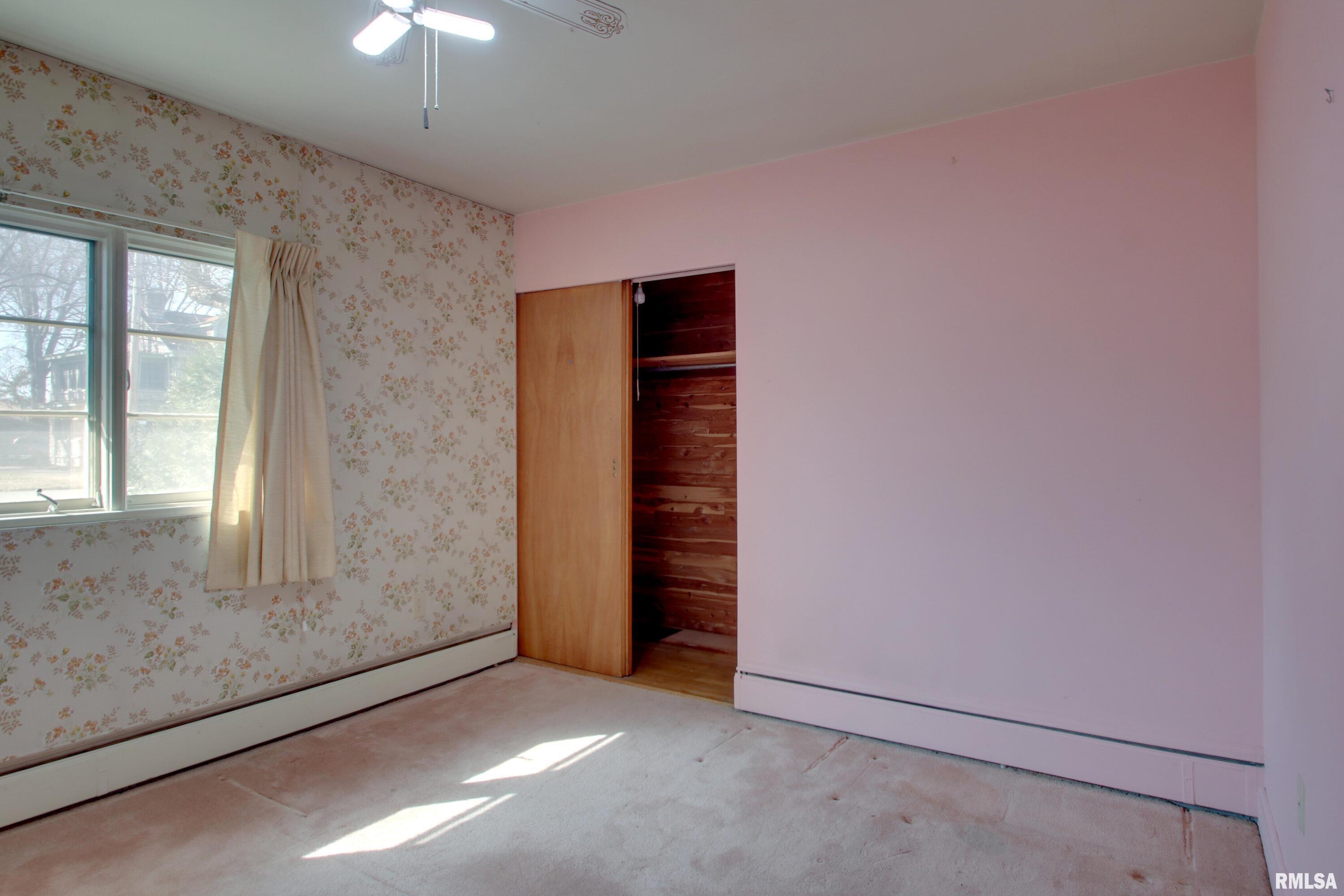 2425 Kentucky Road Quincy, IL 62301 - Photo 13 of 25