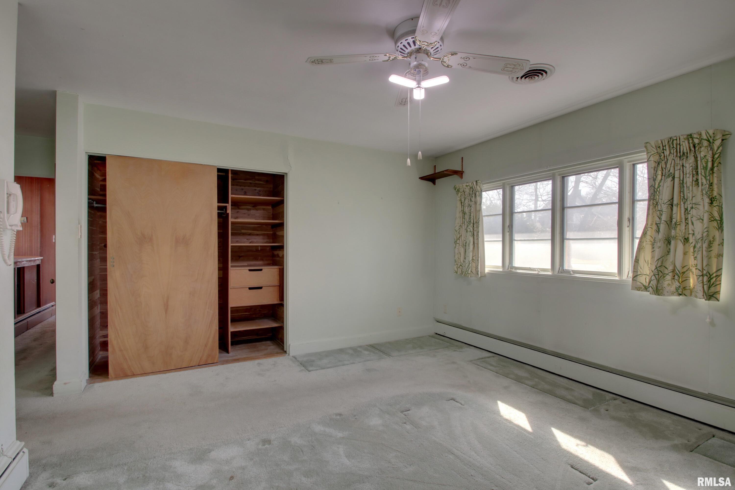 2425 Kentucky Road Quincy, IL 62301 - Photo 14 of 25