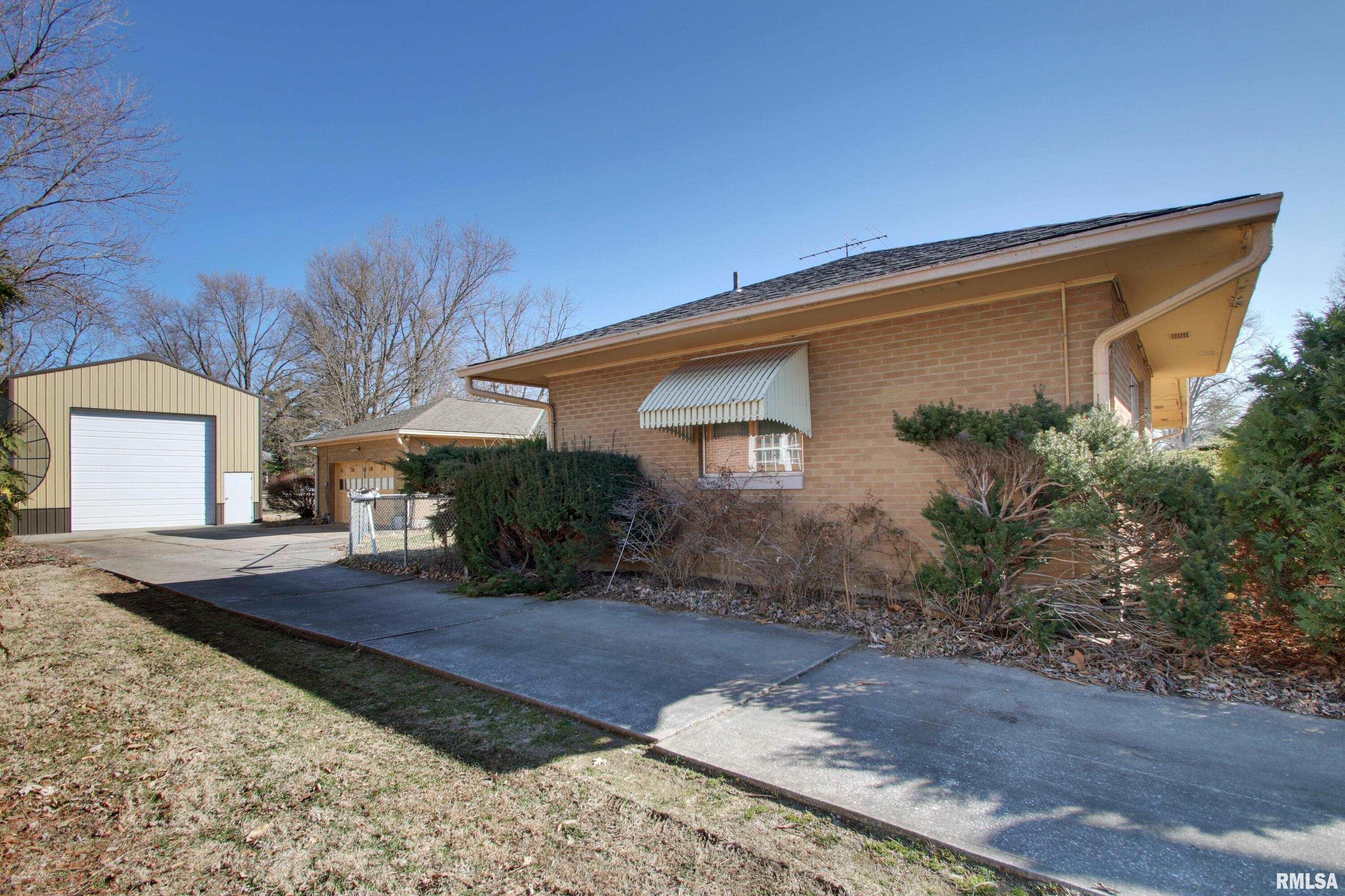 2425 Kentucky Road Quincy, IL 62301 - Photo 25 of 25