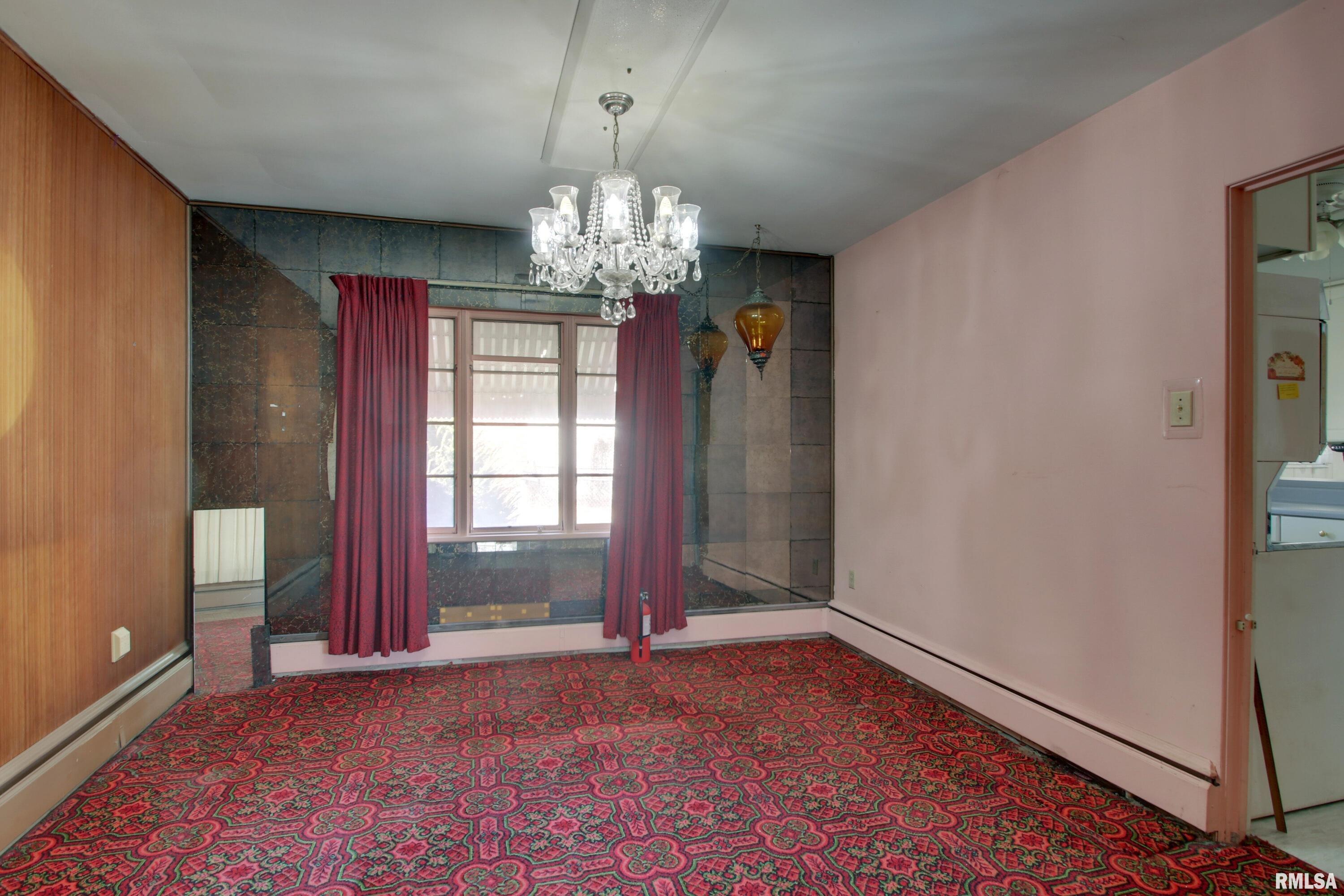 2425 Kentucky Road Quincy, IL 62301 - Photo 9 of 25