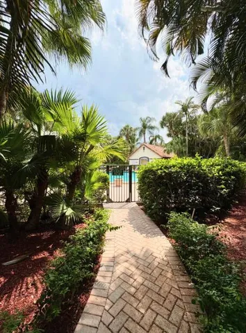 $3,800 | 7744 La Mirada Drive, Boca Raton, FL 33433