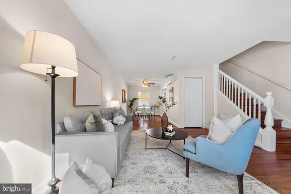 $389,900 | 2803 16th Road South, Unit 2803A, Arlington, VA 22204