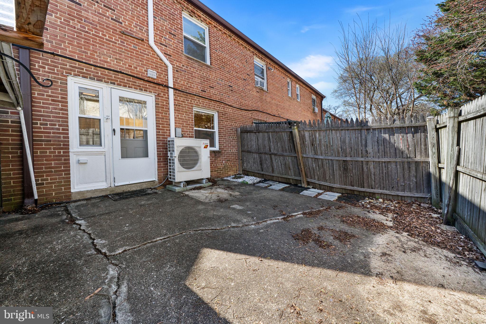 2803 16th Road South, Unit 2803A Arlington, VA 22204 - Photo 15 of 17 Private Rear Patio